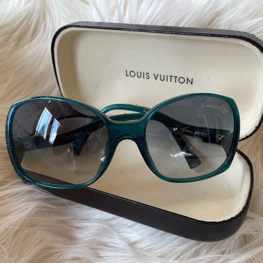 1970's Vintage style Louis Vuitton Sunglasses